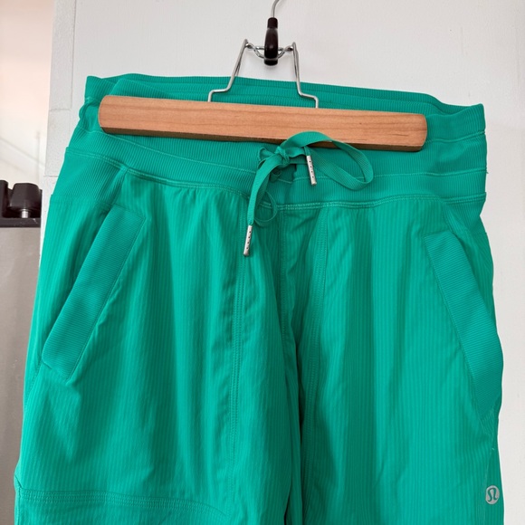 lululemon dance studio mid/rise teal pants - Picture 6 of 8